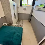 Duplex Les Pins Proche