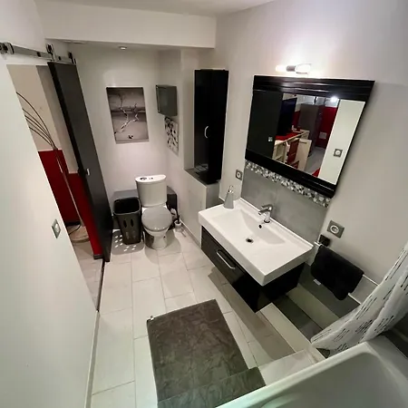 Apartment Duplex Les Pins Proche Juan-les-Pins