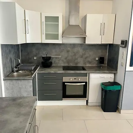 Duplex Les Pins Proche Apartment Juan-les-Pins