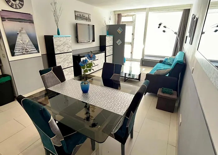 Duplex Les Pins Proche 胡安莱潘