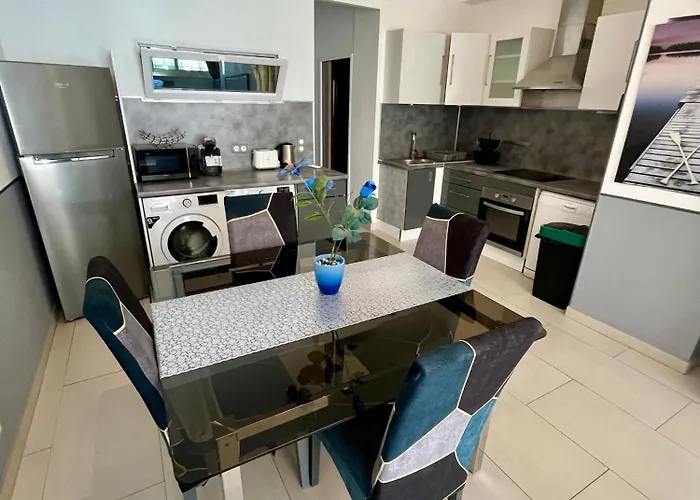 Duplex Les Pins Proche * 胡安莱潘