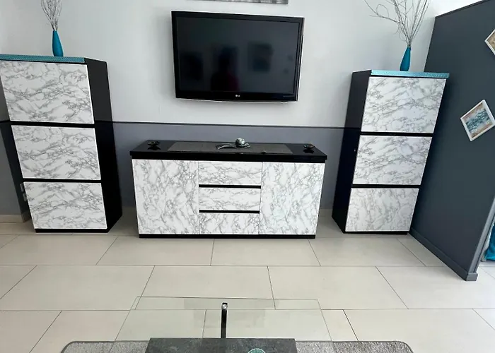 公寓 Duplex Les Pins Proche 胡安莱潘